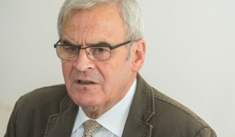 Tőkés László: az erdélyi magyarok ne csak szavazzanak, hanem válasszanak is az önkormányzati választásokon