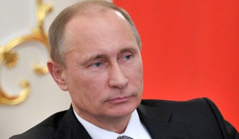 Putyin: Nincs bocsánat azok számára, akik elfelejtették a második világháború tanulságait