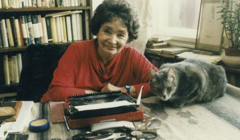 103 éve született Szabó Magda