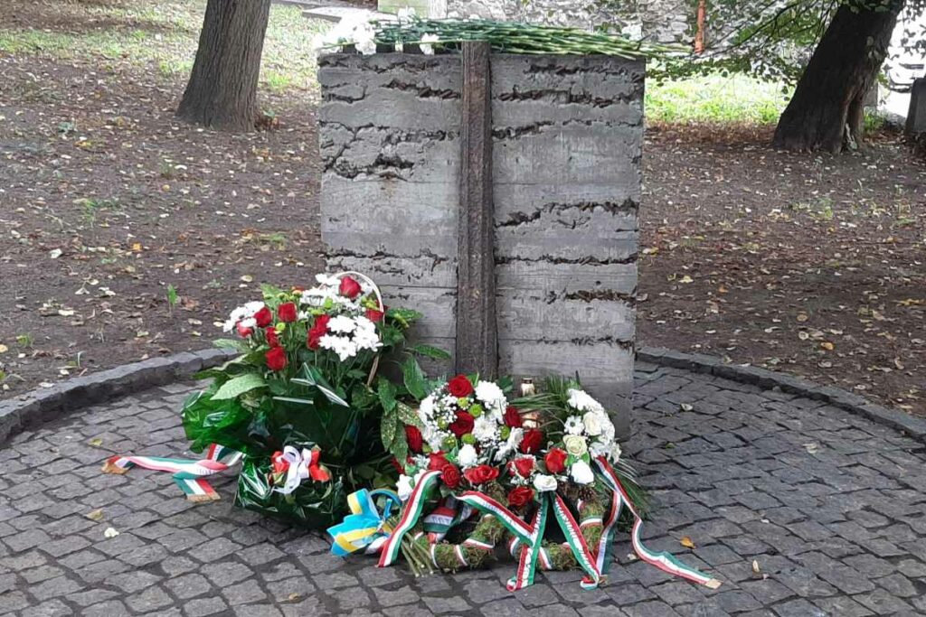 1956-os megemlékezés Ungváron