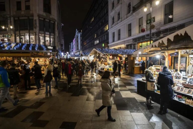Vörösmarty téri karácsonyi vásár 2019