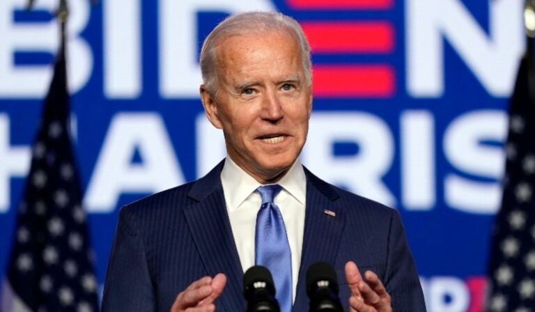 Biden: Washington többé nem huny szemet Moszkva tevékenységei felett