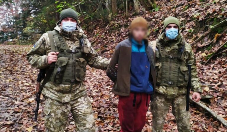 Cigarettacsempészt fogtak az ukrán–román zöldhatáron