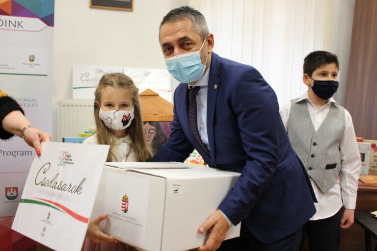 Huszonként felvidéki intézmény nyert Csodasarkokat a Nemzetpolitikai Államtitkárság vetélkedőjén