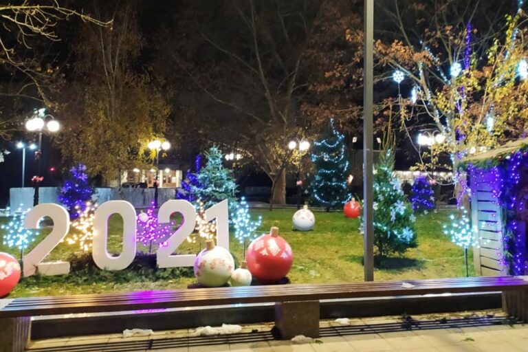 Kárpátalja ma: ünnepi díszben Beregszász