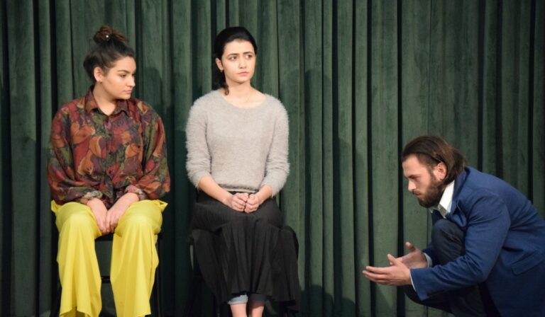 Felvi.ua – rendhagyó produkció a Fedák Sári Kulturális Központban