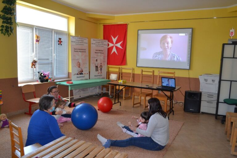 Online Pető-fejlesztések a Beregszászi Máltai Szeretetszolgálatnál