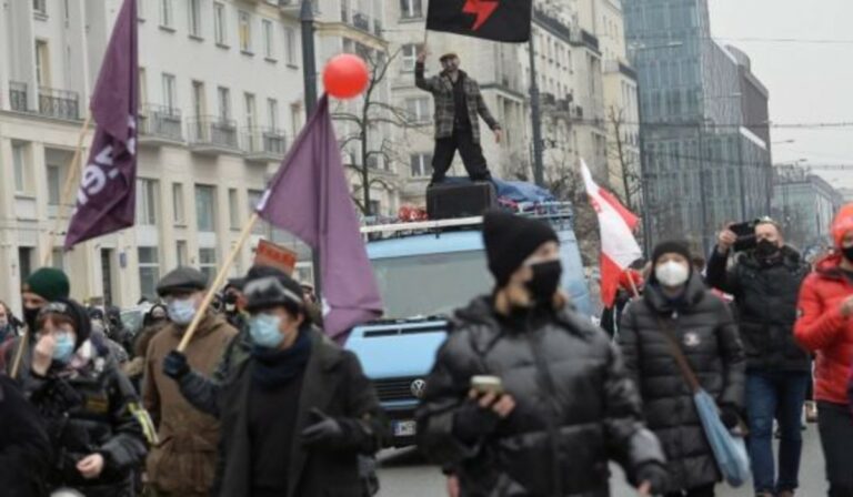 Karanténellenes megmozdulások Európában