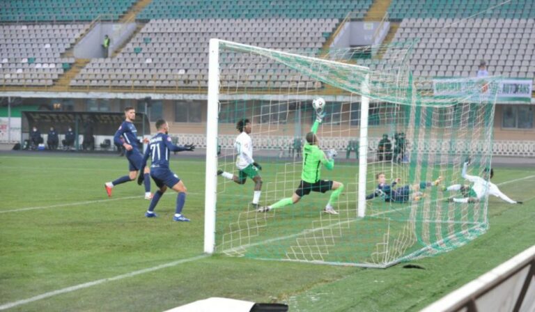 Bravúros minaji pontszerzés Poltavában, botlott a Dinamo, győzött a Fradi