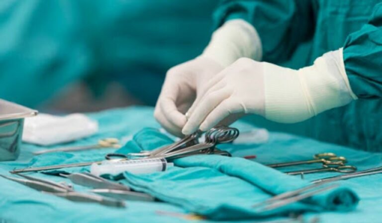 Először végeztek veseátültetést egy hároméves kislányon Ukrajnában