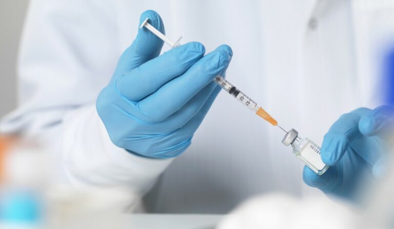 Hét tény, amely cáfolja az egyik leginkább elterjedt, oltással kapcsolatos tévhitet