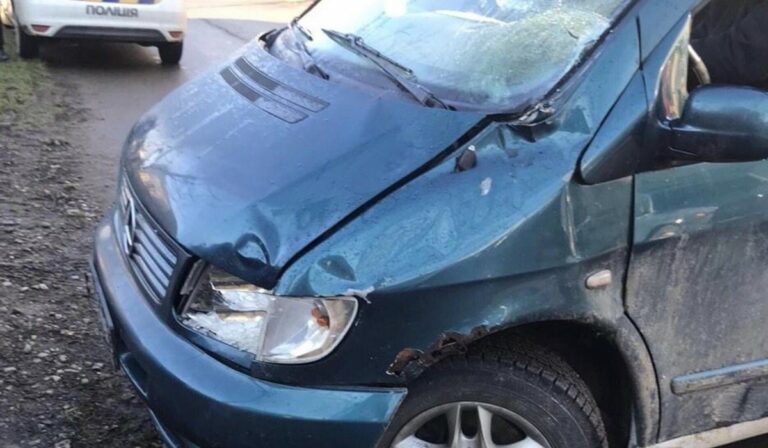 Halálra gázoltak egy férfit a Huszti járásban