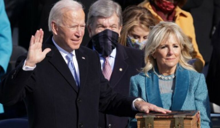 Letette hivatali esküjét Joe Biden amerikai elnök