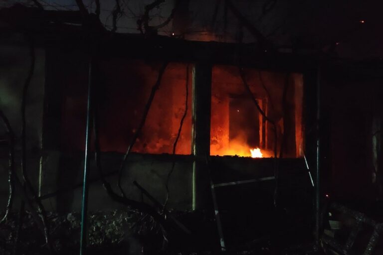 Két tűzeset az újév első napján