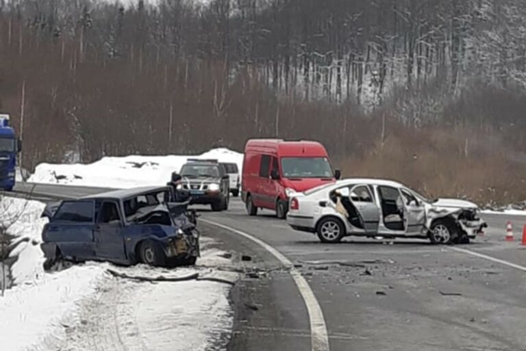 Többen megsérültek egy balesetben a Kijev-Csap autóúton