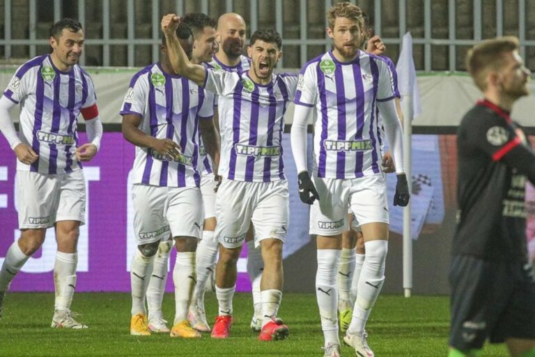 A hajrában győzött az Újpest, pontot rabolt a Fehérvártól a Paks