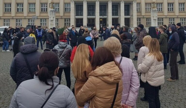 Tüntetnek a vállalkozók Ungváron