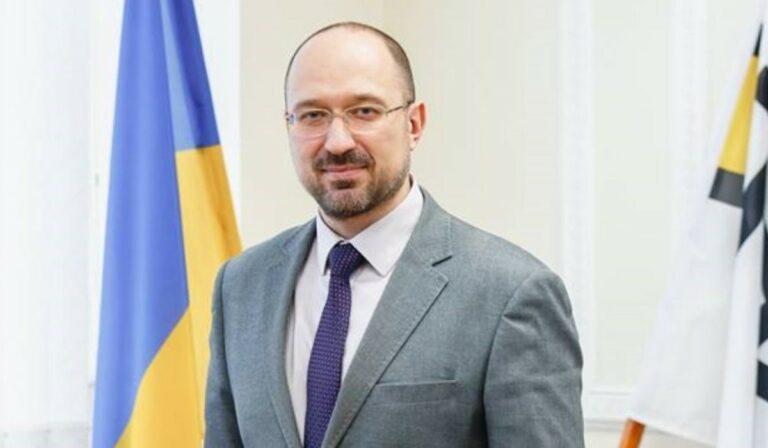 Smihal: szükség van a kettős állampolgárságra Urajnában