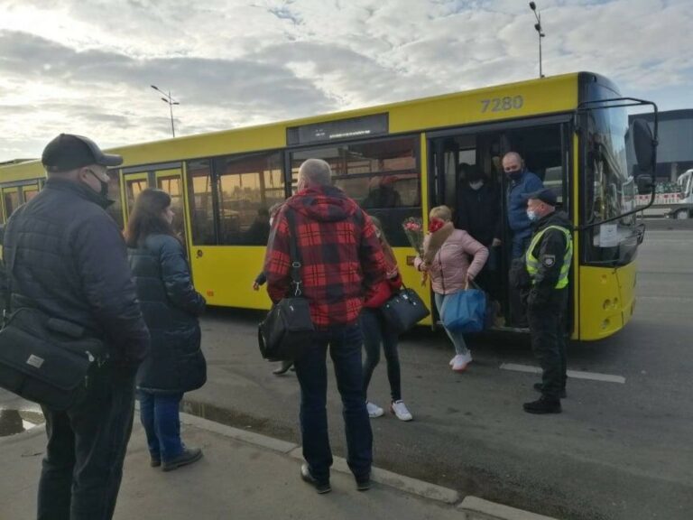 Életbe léptek az újabb szigorítások Kijevben