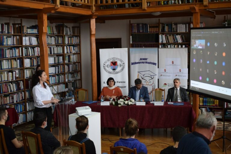 Tudományos vitadélután a Rákóczi-főiskolán