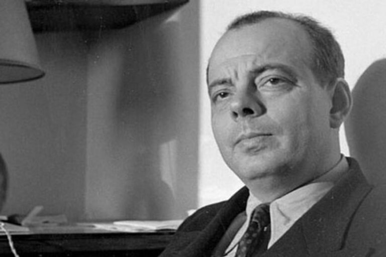 121 éve született Antoine de Saint-Exupéry