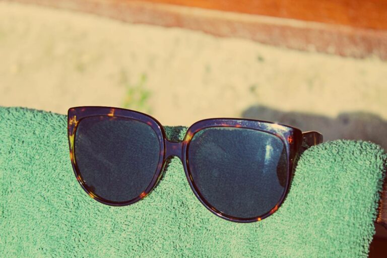 napszemüveg nyár törülköző strand