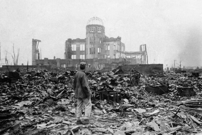 76 éve dobták le az atombombát Hirosimára