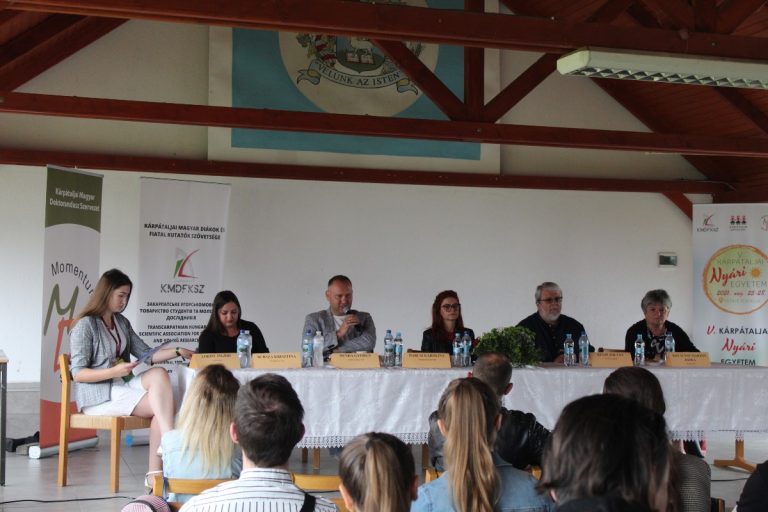 Színes programokkal telik az V. Kárpátaljai Nyári Egyetem harmadik napja