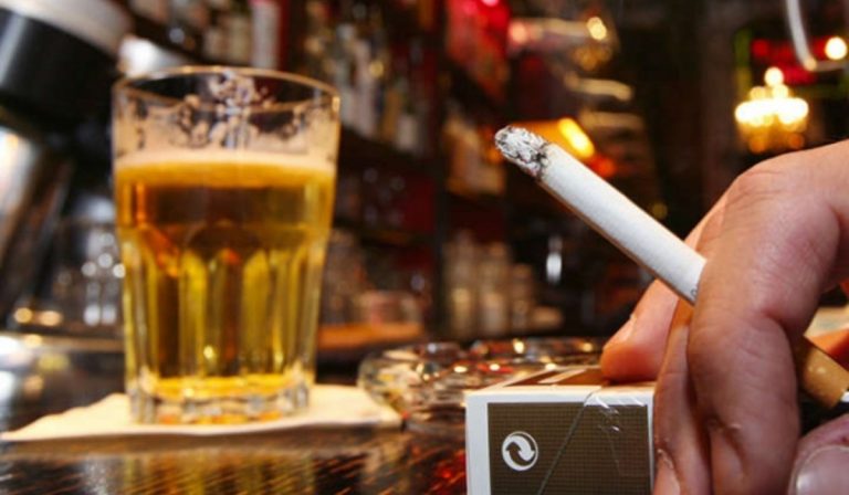 Az alkohol áron aluli értékesítéséért büntettek meg több boltot Kárpátalján