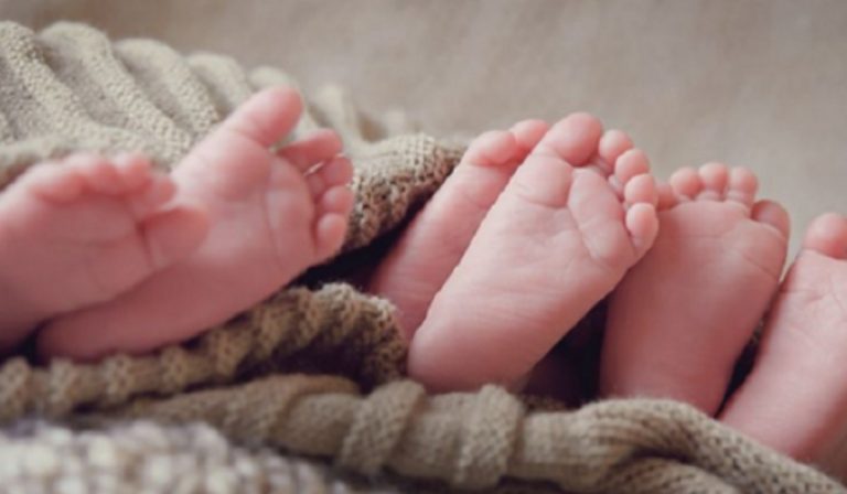 35 gyermek született márciusban Huszton