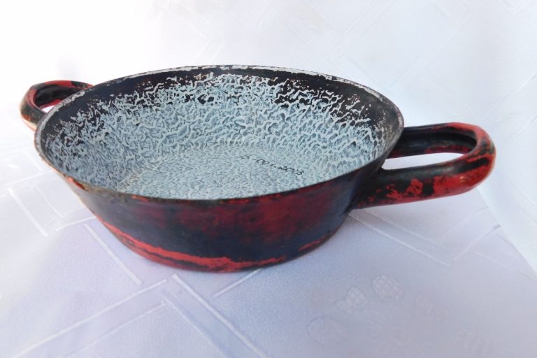 Régi tárgyak: a kislábas