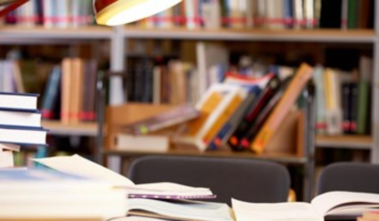 Angol és német nyelvtanfolyamok indulnak a Rákóczi-főiskolán