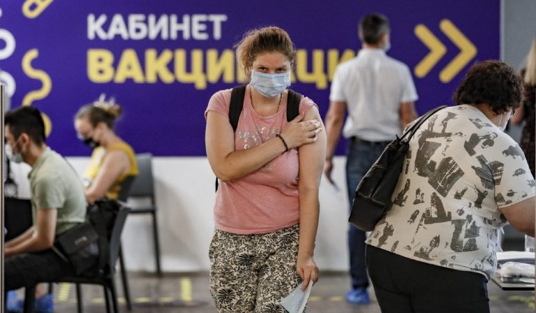 Komoly összeget sorsolnak ki a beoltottak között Oroszországban