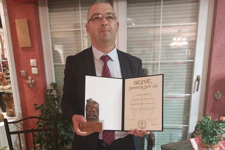 A kárpátaljai Homoki Gábor vehette át idén a Szervátiusz Jenő-díjat