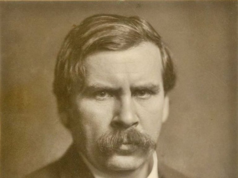 Kíméletlenül éles tükröt tartott műveivel kortársai elé Móricz Zsigmond