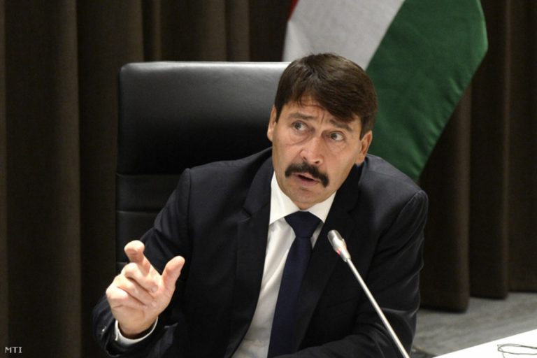 Áder János: kettőzött erővel hűségesek, akik két hazához és két nemzethez tartoznak