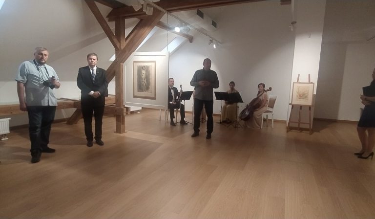 Erdélyi Bélára emlékeztek Munkácson