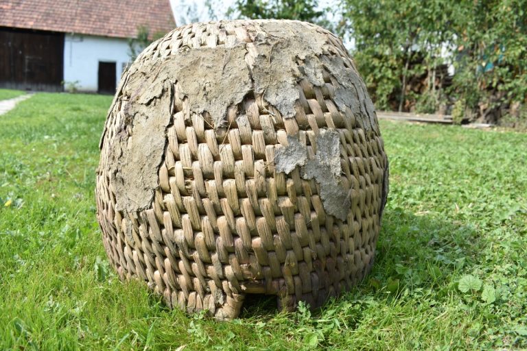 Régi tárgyak: a méhkas