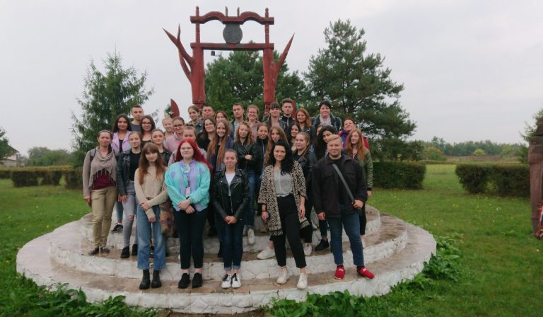 Történelem, kirándulás, és ami belefér – Magyar tanszéki szaknap Tiszacsomán