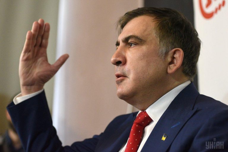 Nyolc év után hazatért Miheil Szaakasvili