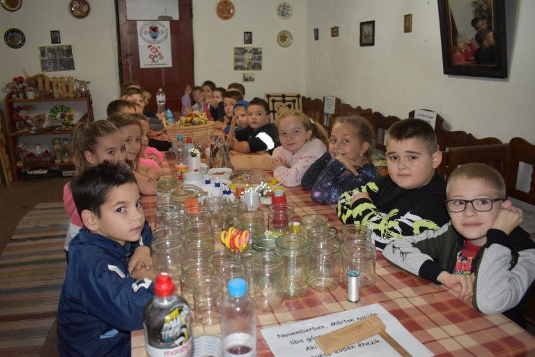 Márton-napi foglalkozás a Nagyberegi Tájházban