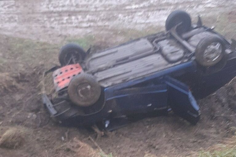Árokba sodródott egy személyautó a Munkácsi járásban