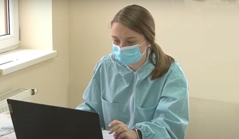 Megkezdődött a harmadik oltás felvétele Ungváron