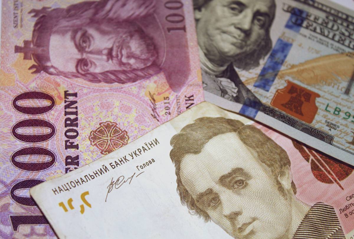 dollár forint hrivnya