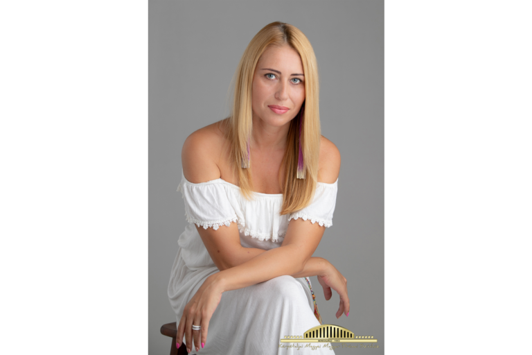 Színfalak mögött: Béres Ildikó színésznő