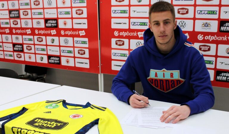 Ungvárról Kisvárdára igazolt Mihajlo Hotra