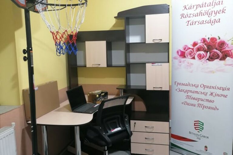 Köszönetnyilvánítás