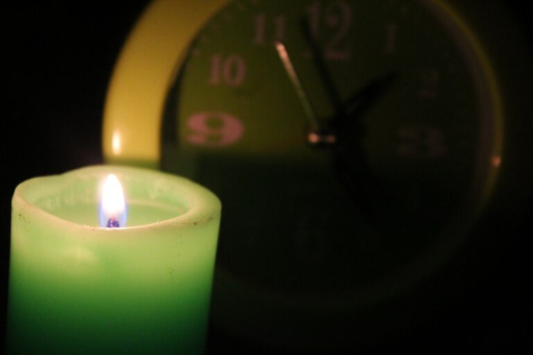 áramszünet gyertya óra