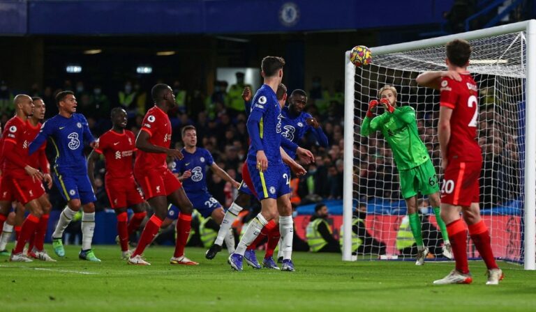Győzött a tartalékos Barca, döntetlen a Chelsea-Liverpool derbin