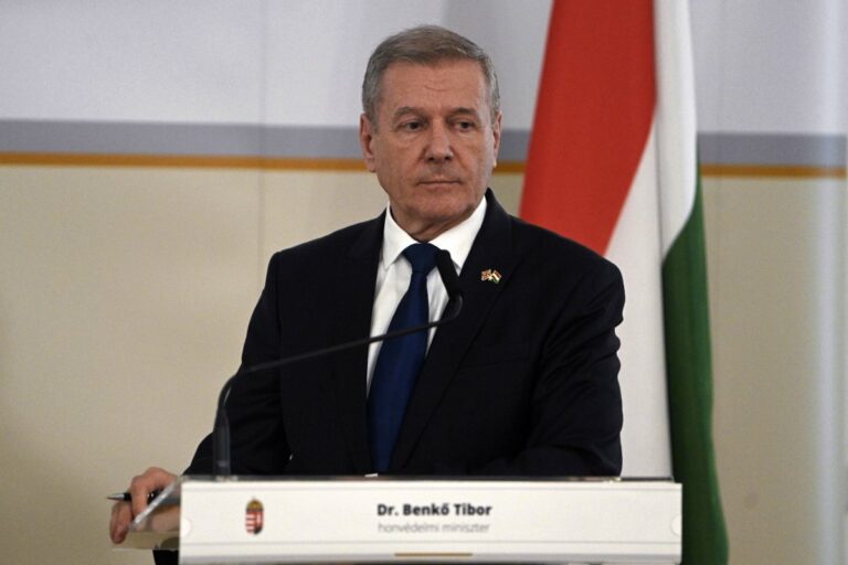 Benkő Tibor